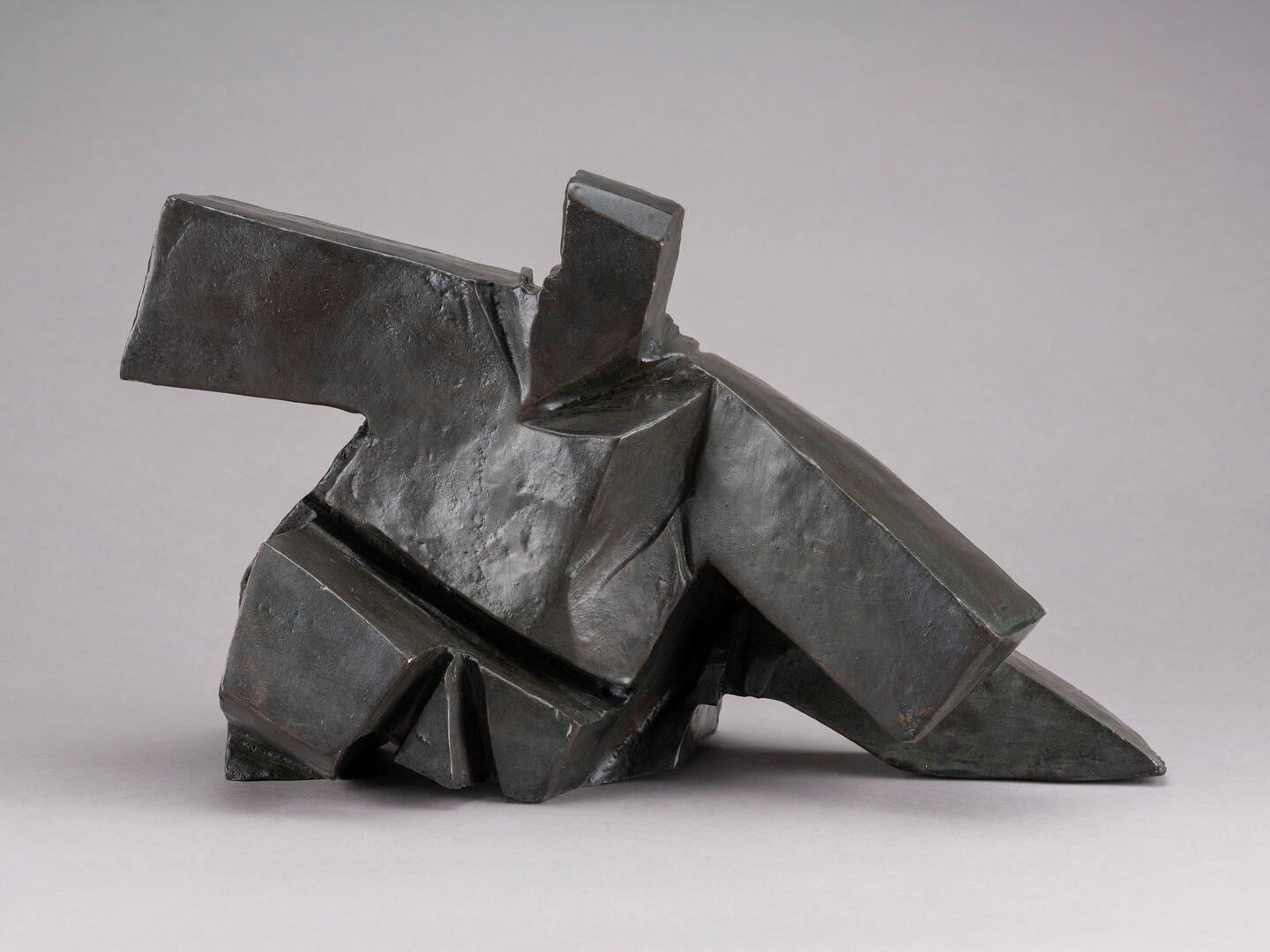 JU Ming, Single Whip from ‘Taichi’, 1995. Copper, 40 × 23 × 23 cm. Courtesy: Asia Art Center